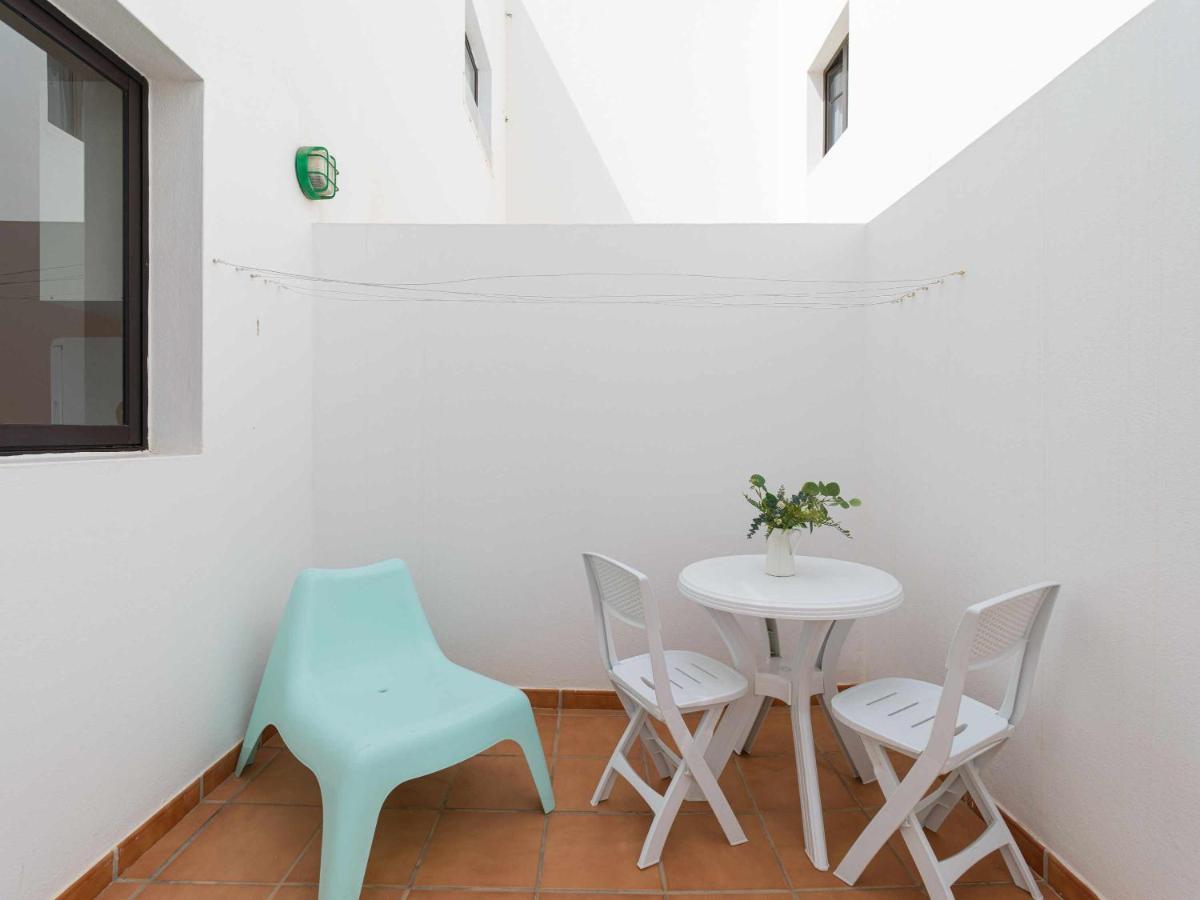 Mahostly Apartamento Comillas Pg Arrecife  Buitenkant foto